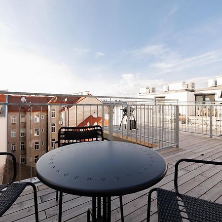 Symphony Apartments 42 - Modern Loft With Terrace And Grill In Central Location Wien Ngoại thất bức ảnh