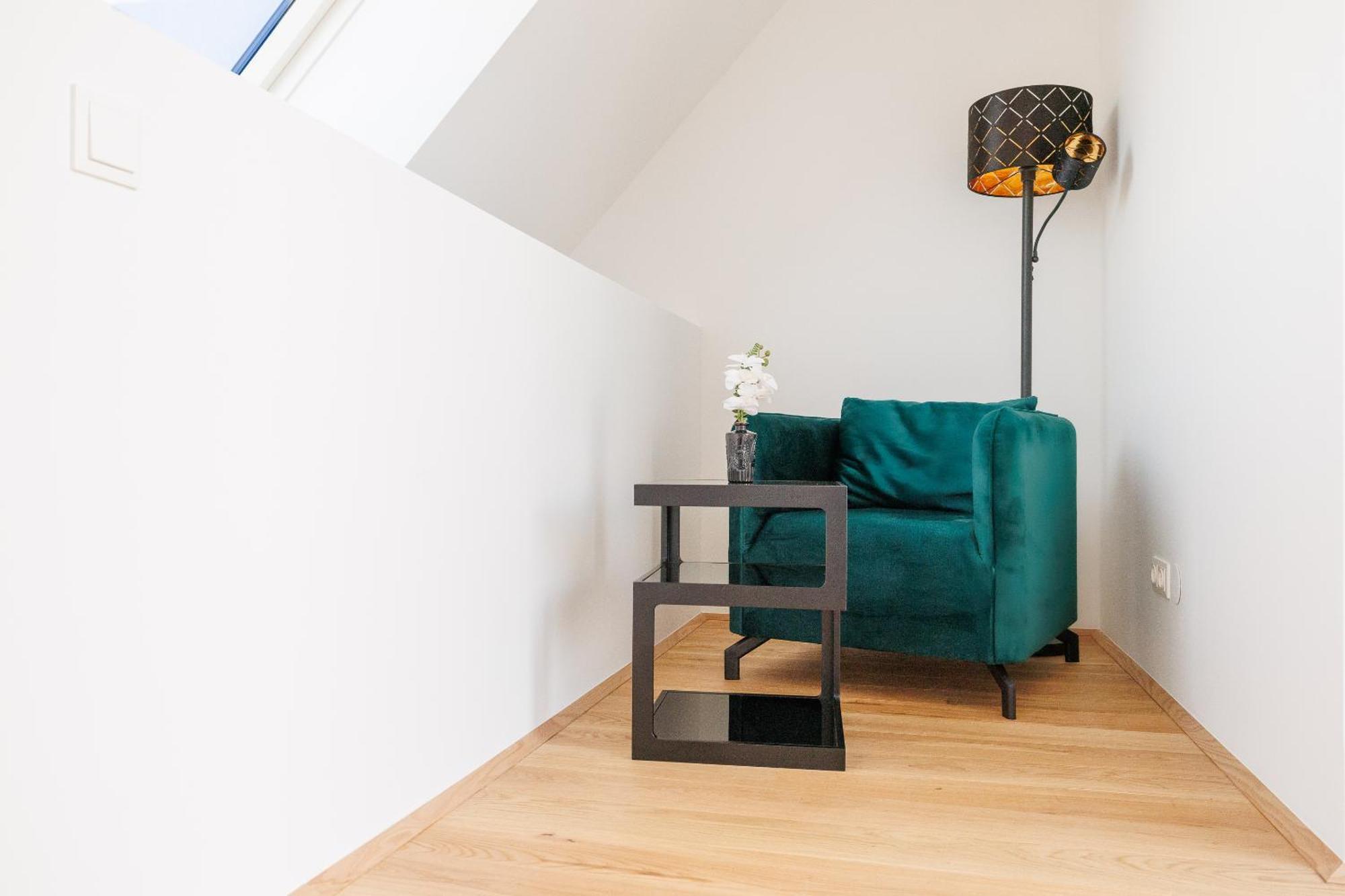 Symphony Apartments 42 - Modern Loft With Terrace And Grill In Central Location Wien Ngoại thất bức ảnh