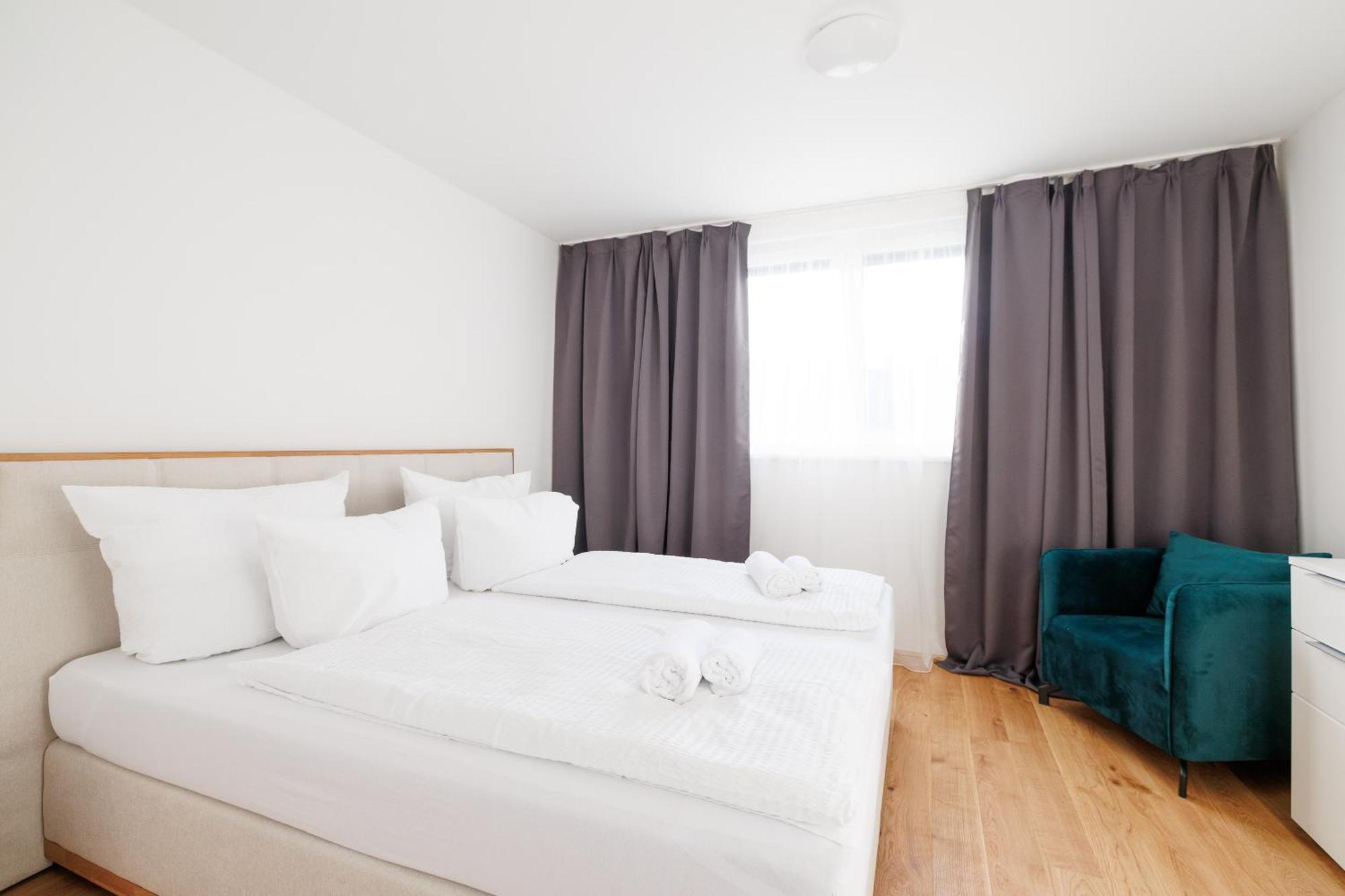 Symphony Apartments 42 - Modern Loft With Terrace And Grill In Central Location Wien Ngoại thất bức ảnh