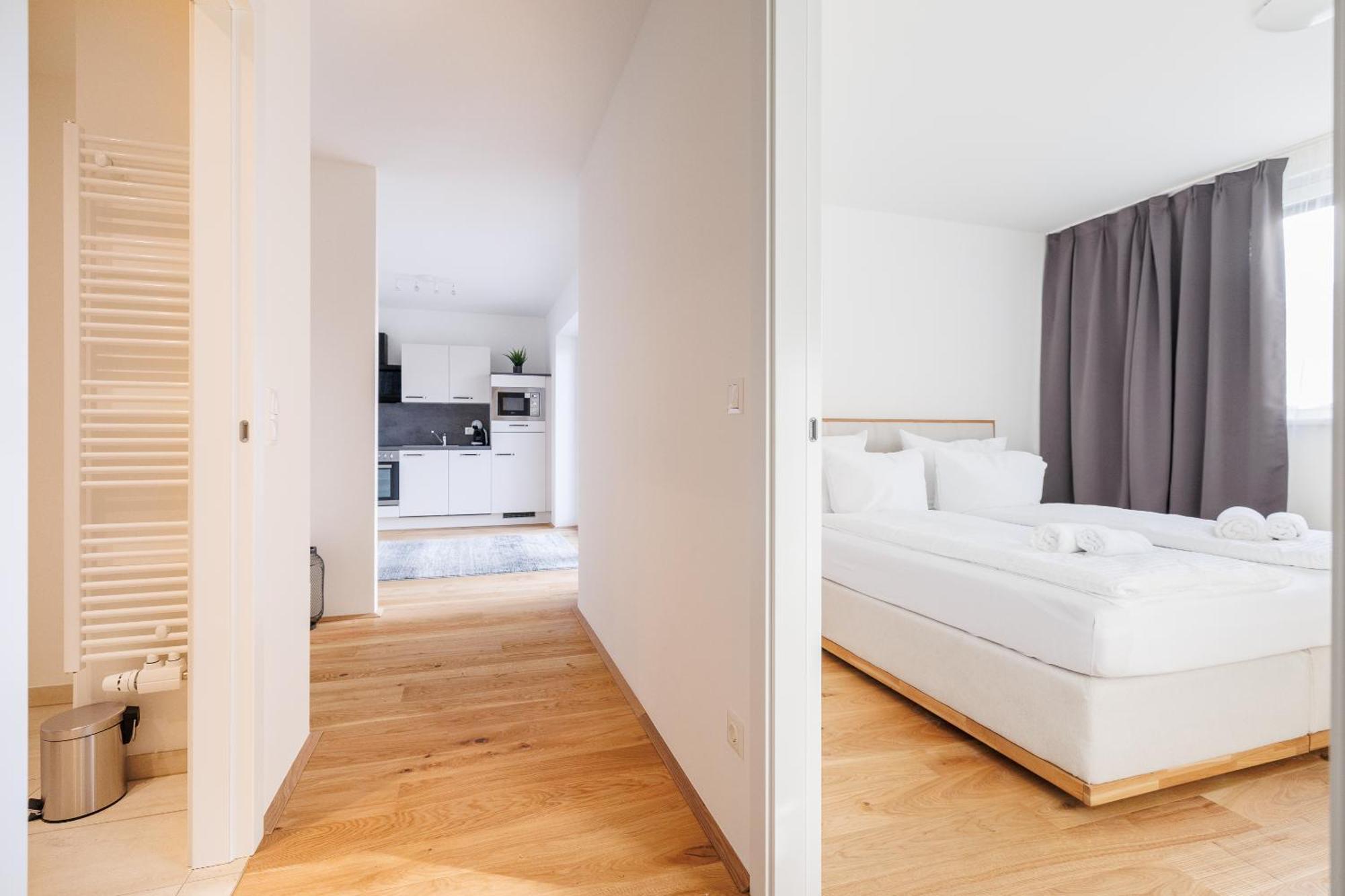 Symphony Apartments 42 - Modern Loft With Terrace And Grill In Central Location Wien Ngoại thất bức ảnh